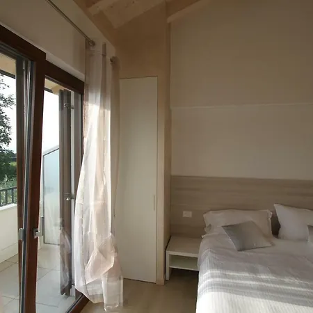 Apartment La Casa Bianca Loc.turistica *