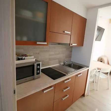 La Casa Bianca Loc.turistica Apartment Peschiera del Garda